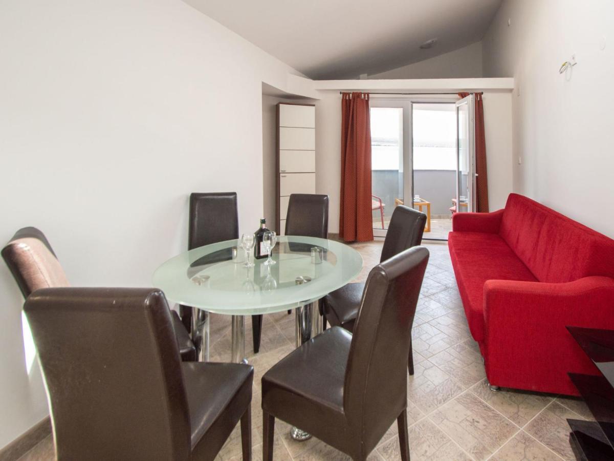 Apartment Ivana-4 By Interhome Raslina Eksteriør billede